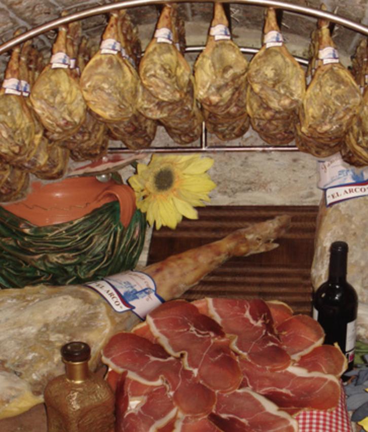 CARNE Y EMBUTIDOS EL ARCO — imagen 2