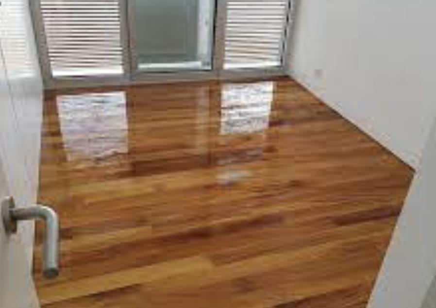 PARQUETS I MOQUETAS ORENGO SC — imagen 2