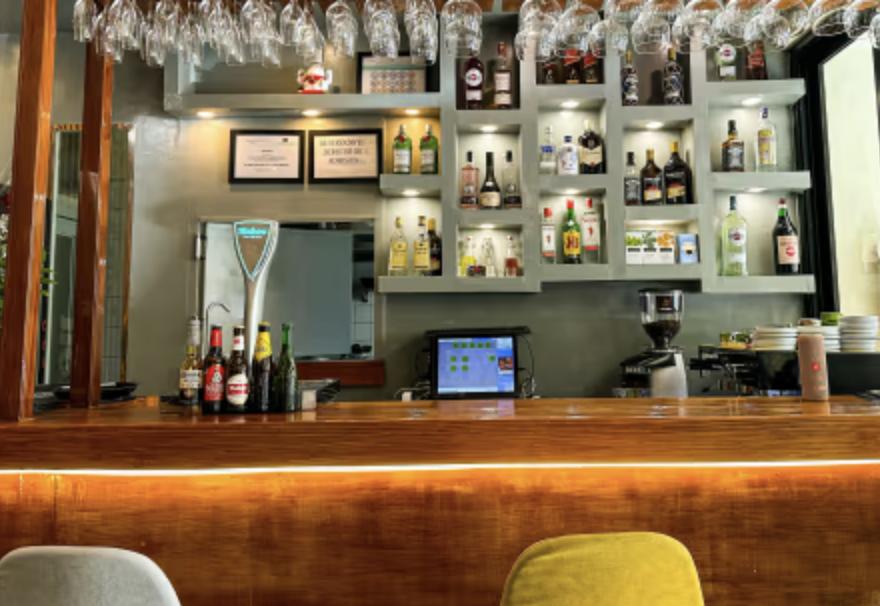Byanjan Bar Restaurante — imagen 3