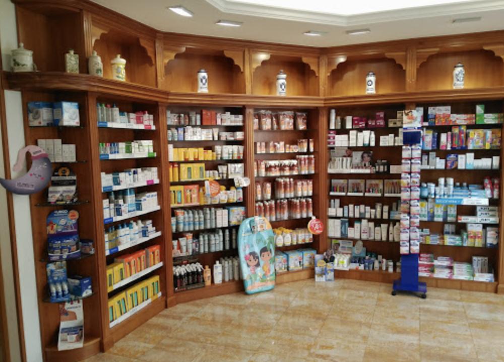 Farmacia Ferreño y Licenciado Alberto Carames Ferreño — imagen 2