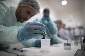 Q LABORATORIOS — imagen 1